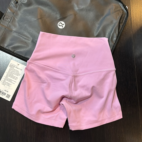 LULULEMON ALIGN HR SHORTS 4” in VITA PINK SZ 4,6,10 NWT - Picture 7 of 16
